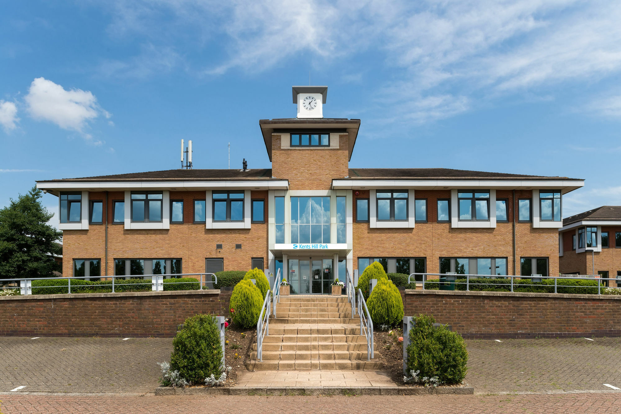 Kents Hill Park Training & Conference Centre Milton Keynes Exterior foto